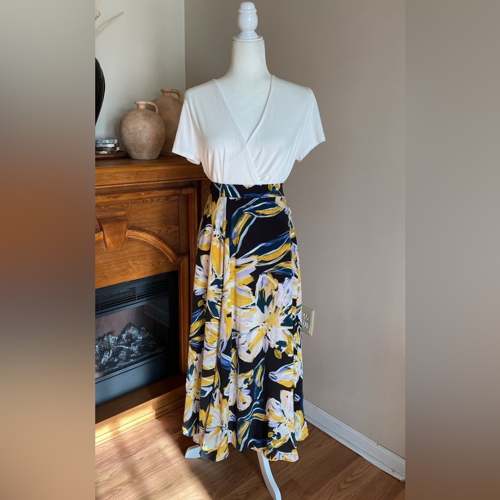 Amour Vert Floral Long Wrap 100% silk Skirt